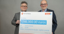 Tesa und Save the Children verlängern Partnerschaft