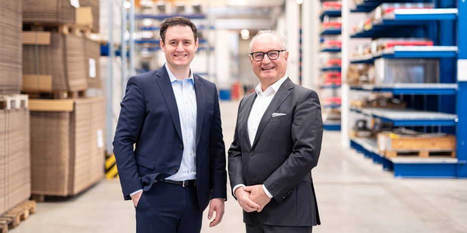 Senior und Junior Geschäftsführer, Seite an Seite: Diplom-Ingenieur Maximilian Priglinger und sein Vater Dr. Josef Priglinger. Senior und Junior Geschäftsführer, Seite an Seite: Diplom-Ingenieur Maximilian Priglinger und sein Vater Dr. Josef Priglinger.