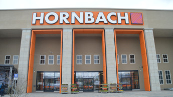 Hornbach eröffnet Markt in denkmalgeschützter Messehalle in Leipzig