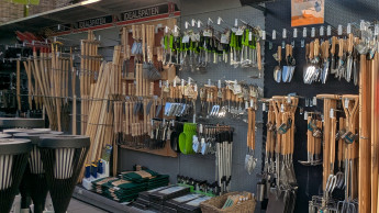 Zwei von fünf Deutschen haben für den Außenbereich im Baumarkt eingekauft
