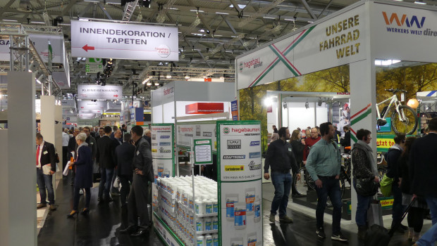 Volle Gänge bei der Hagebau-Messe in Köln. 