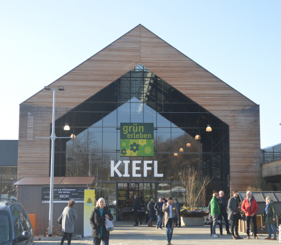 Der erst vor einem Jahr eröffnete Markt von Kiefl aus der "grün erleben"-Gruppe war eine weitere Station der Storetour.
