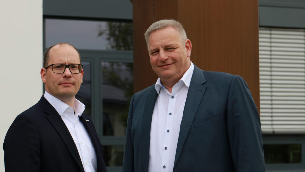 Peter Abraham (l.) wird zum 1. Juli neuer Bereichsleiter Einzelhandel bei der Eurobaustoff. Sein Stellvertreter und Einkaufsleiter wird Joachim Schöck.