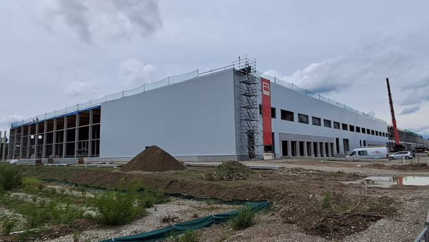 Der geplante Bau bietet zwei Mal Platz für die Allianz Arena. 