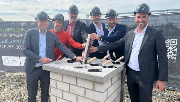 Thorsten von Killisch-Horn von Goldbeck Südwest, Michael Stolle, Jens Fondy-Langela, Nikolai Alexander Mader von Hansainvest Real Assets, Andreas Fleischer von DFI Real Estate und Hannes Kissling von Goldbeck Südwest legten den Grundstein. 