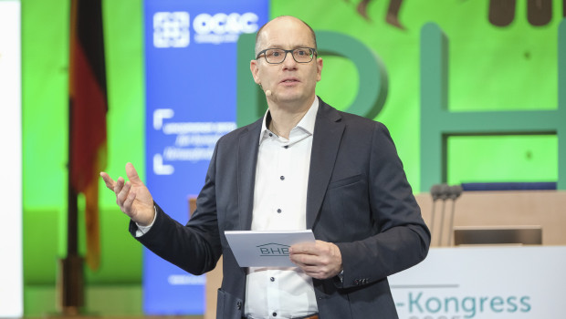 Peter Abraham, Einzelhandelschef der Eurobaustoff und neuer Sprecher des BHB-Vorstands, betonte zum Einstieg die Bedeutung der Zusammenarbeit auf Augenhöhe.