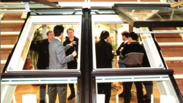 Die zwei Gesichter einer Messe