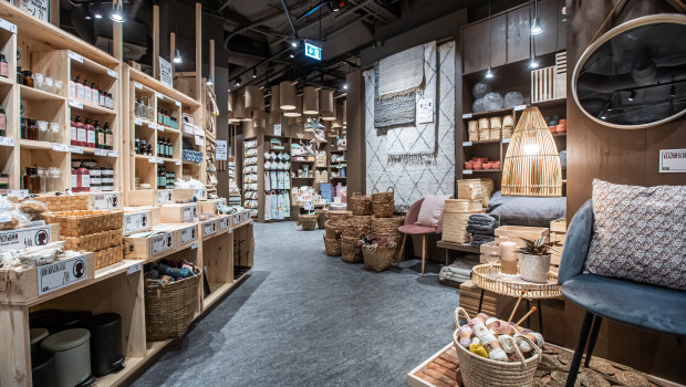 Der deutsche Flagship-Store von Søstrene Grene im Ring-Center Berlin. Insgesamt hat die dänische Kette bereits 52 Standorte in Deutschland. Foto: obs/Søstrene Grene/Markus Nass