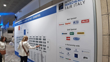 Italien und darüber hinaus
