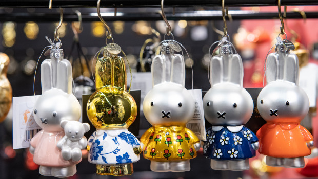 Der Osterhase darf auch auf die Christmasworld. Der Osterhase darf auch auf die Christmasworld.