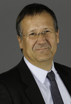 „Der digitale Wandel bringt für die Supply Chain eine Vielzahl an neuen Technologien und Entwicklungsmöglichkeiten mit sich": Rainer Buchmann, CEO Dematic Central Europe. „Der digitale Wandel bringt für die Supply Chain eine Vielzahl an neuen Technologien und Entwicklungsmöglichkeiten mit sich": Rainer Buchmann, CEO Dematic Central Europe.