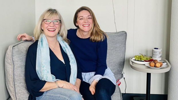 Die alte und neue Assistentin der Geschäftsführung: Beate Wiedenhöfer (links) und Yvonne Lucht. Die alte und neue Assistentin der Geschäftsführung: Beate Wiedenhöfer (links) und Yvonne Lucht.