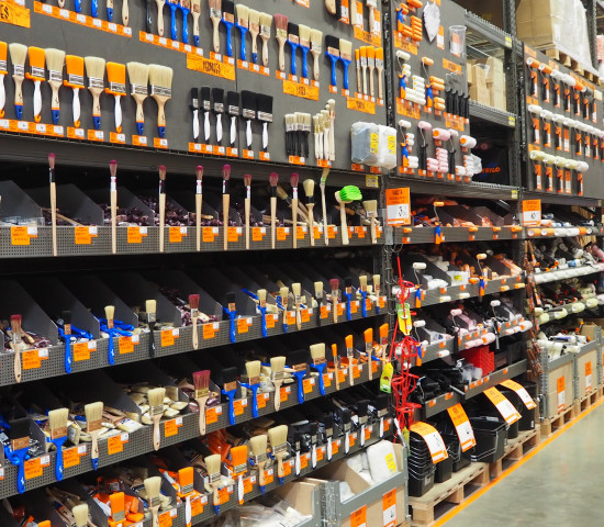 Es geht nur um das Produkt: die typische Obramat-Präsentation am POS. Es geht nur um das Produkt: die typische Obramat-Präsentation am POS.
